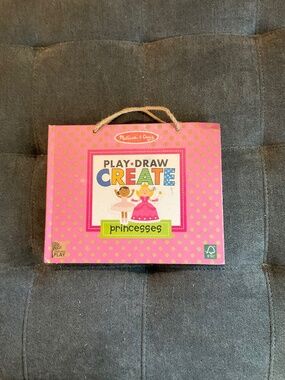 NWOT Melissa & Doug Play Draw Create Princesses Natural Play Set
